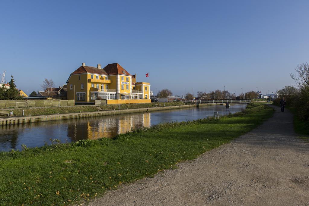 Badehotellet Grenaa Strand Bagian luar foto